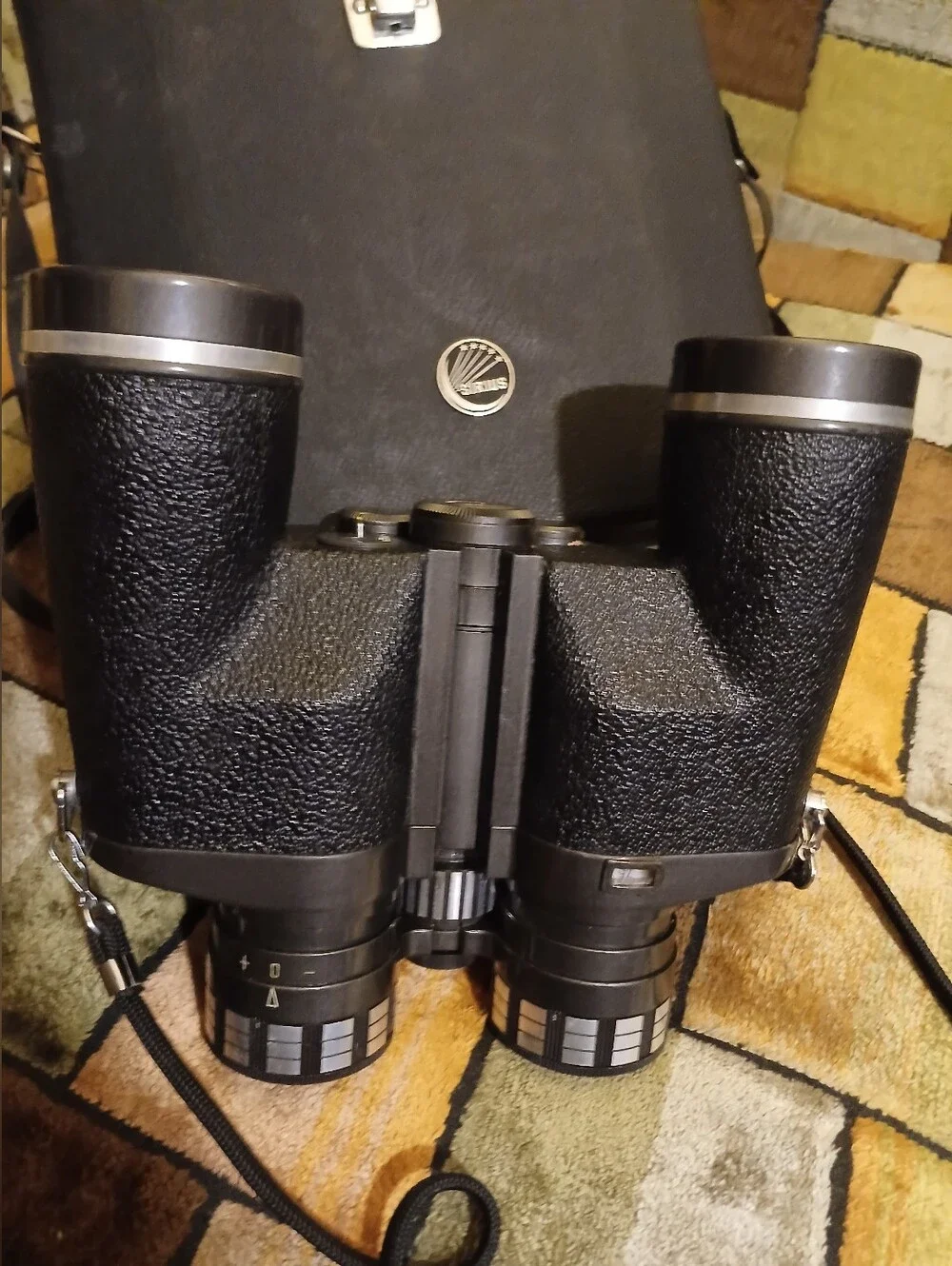 Vintage Sirius  electric power zoom binoculars made in Japan.